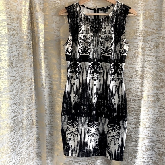 H&M Black & White Bodycon Stretch Shift Dress With Studs Size S - Picture 2 of 13